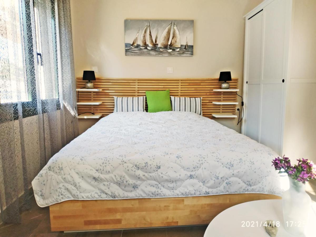 Old Harbour By Corfuescapes Apartment *