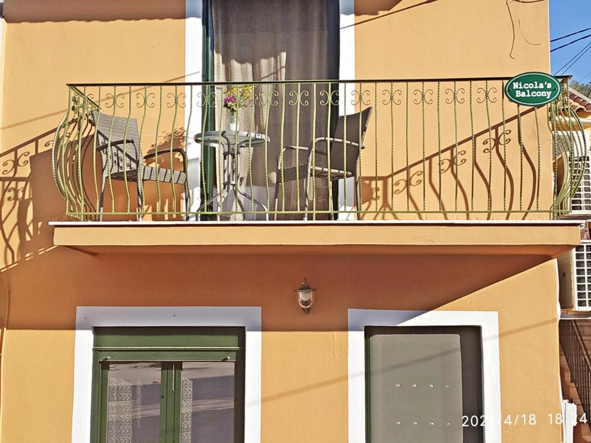 Apartment Old Harbour By Corfuescapes *